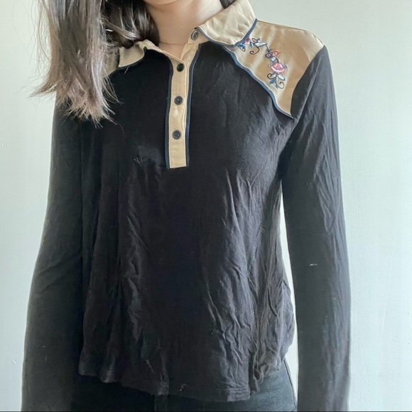 BDG LONG SLEEVES HALF BUTTON DOWN FLORAL TOP -  S - Picture 5 of 13